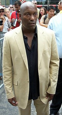 John leaves for lunch